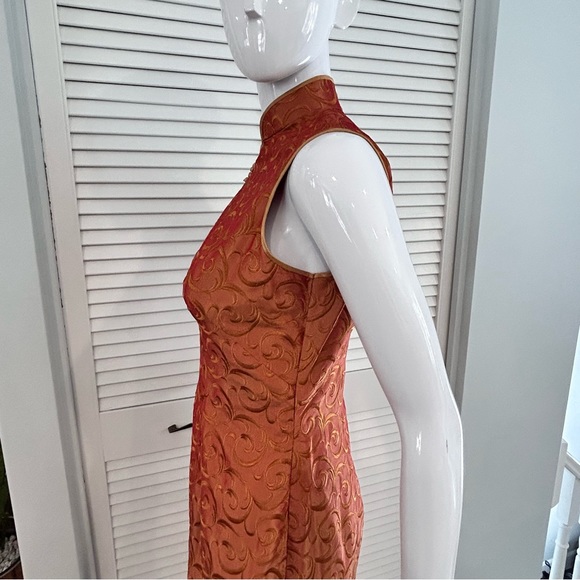 Gold Rust Brocade Qipao (Cheongsam) - Picture 6 of 15